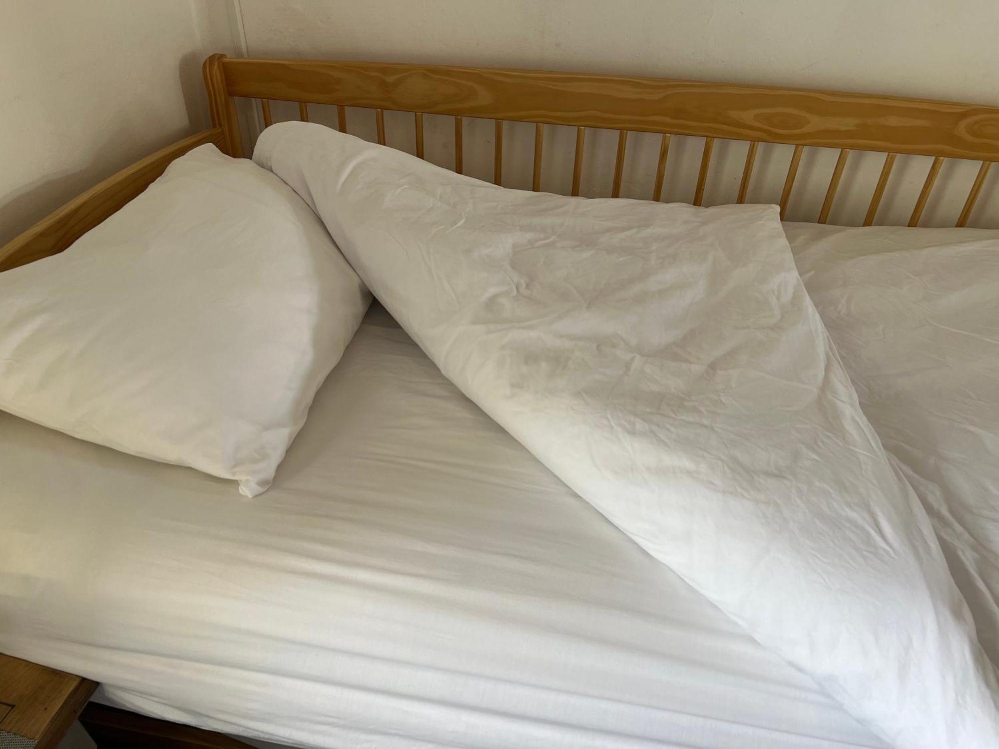 Charming, Cozy Apartment, 2 Mins From The * Llanfairfechan