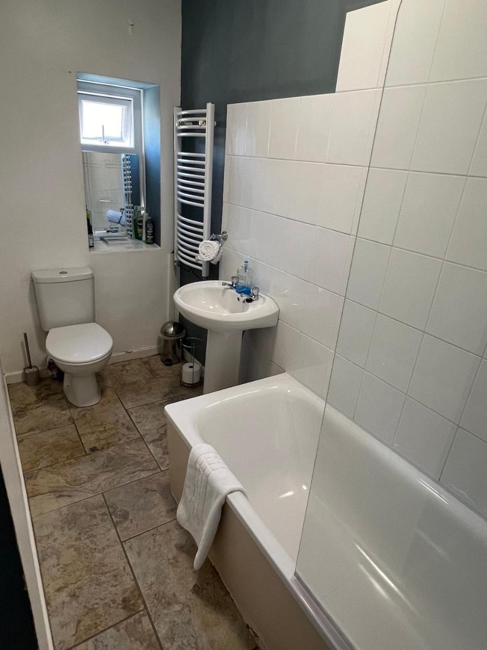 Appartement Charming, Cozy Apartment, 2 Mins From The *